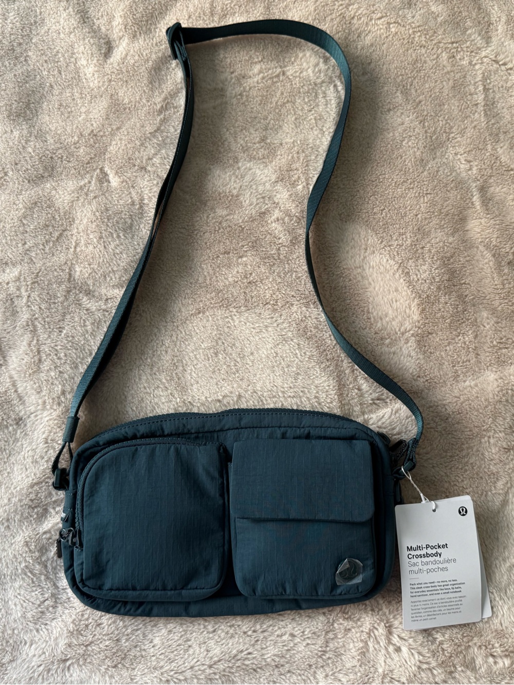 NWT Lululemon Multi-Pocket Crossbody Teal - Picture 3 of 11